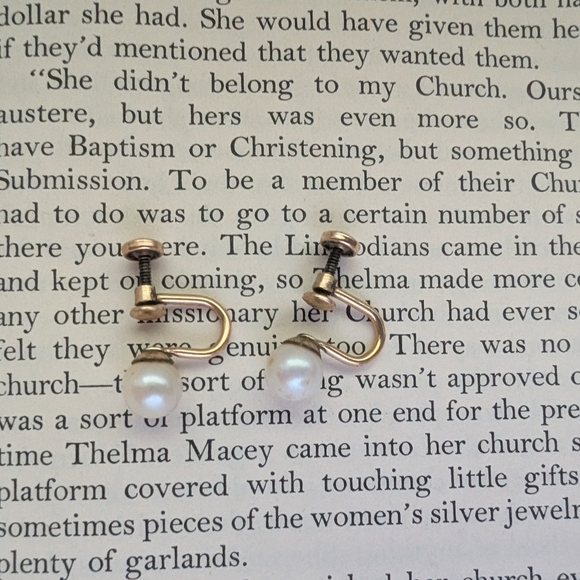 Gold and White Pearl Earrings Screw Back - Picture 3 of 10